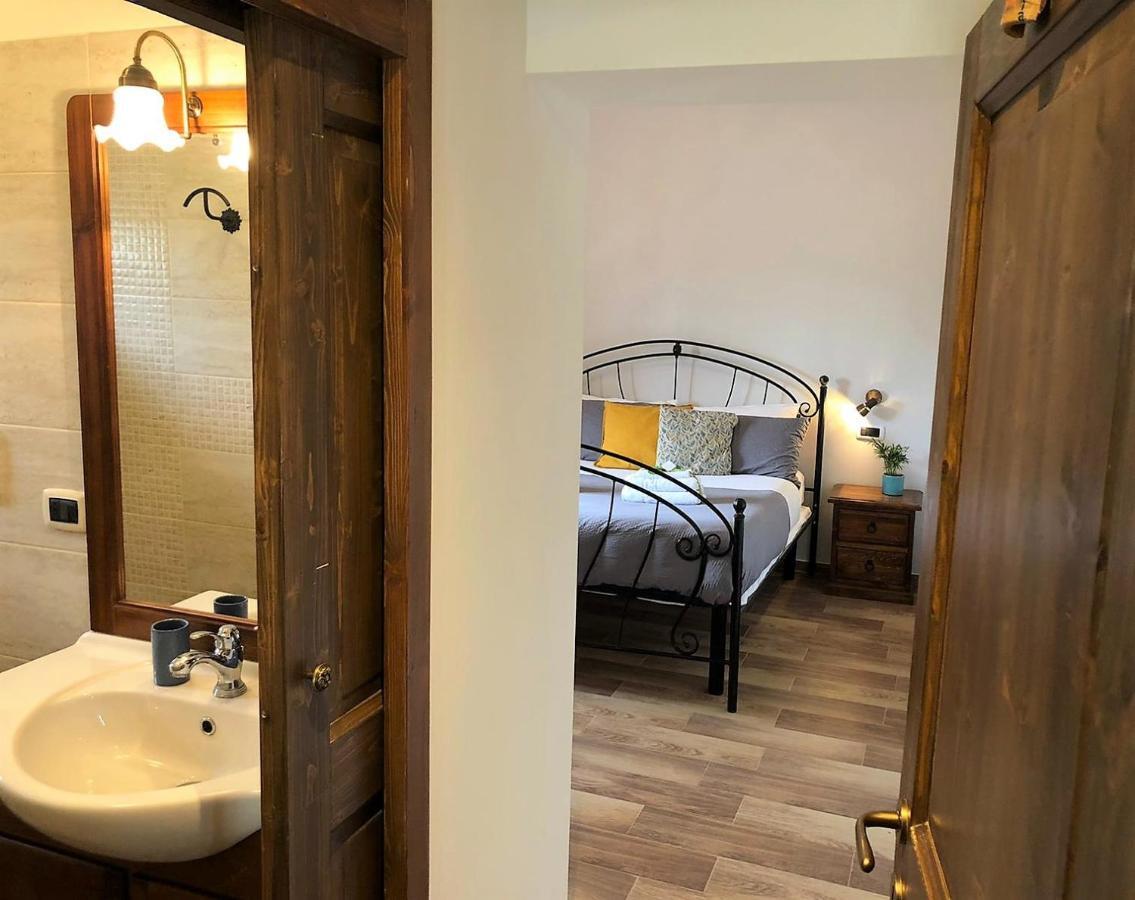 B&B Mandorla Amara Джоя-дель-Колле Екстер'єр фото