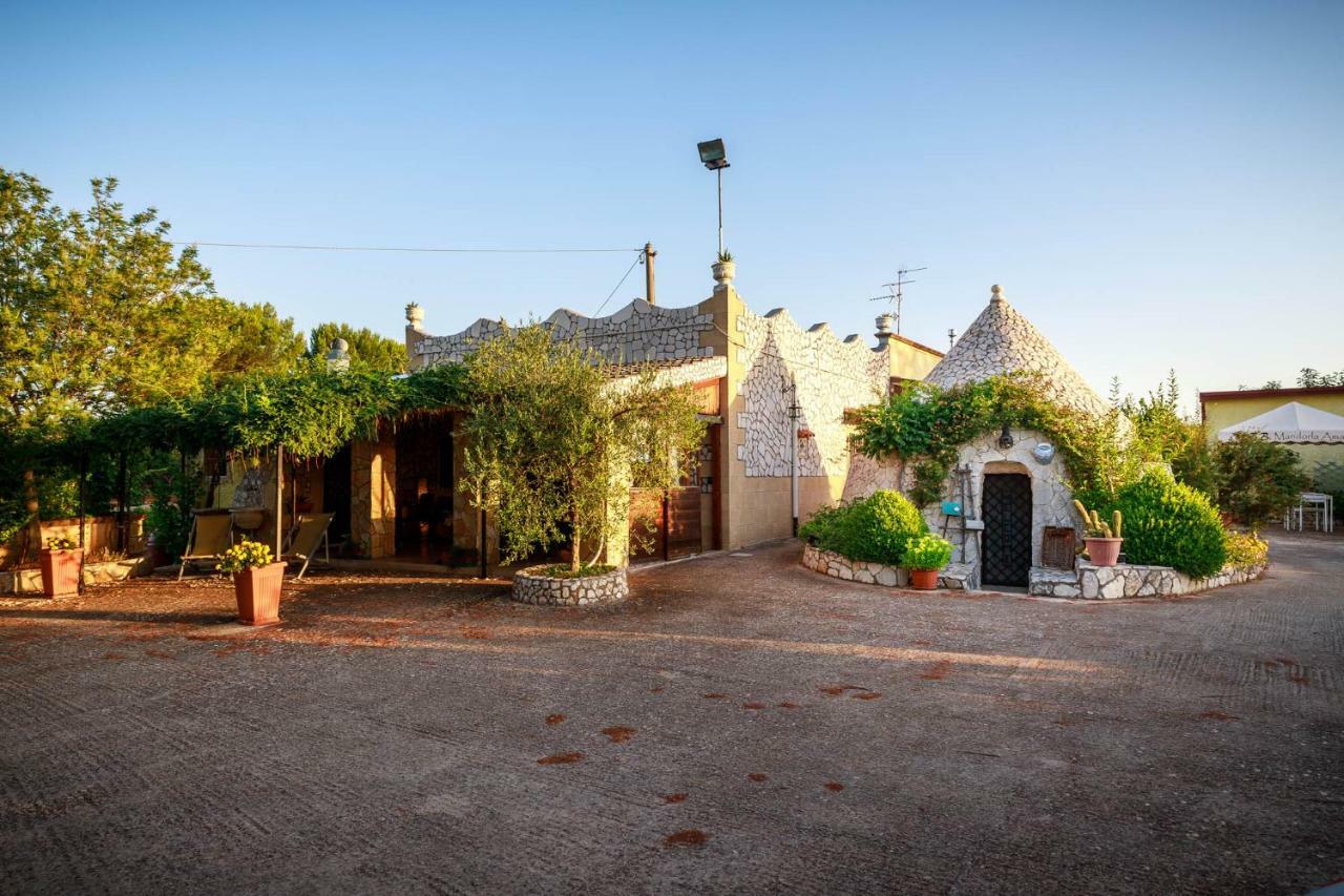 B&B Mandorla Amara Джоя-дель-Колле Екстер'єр фото